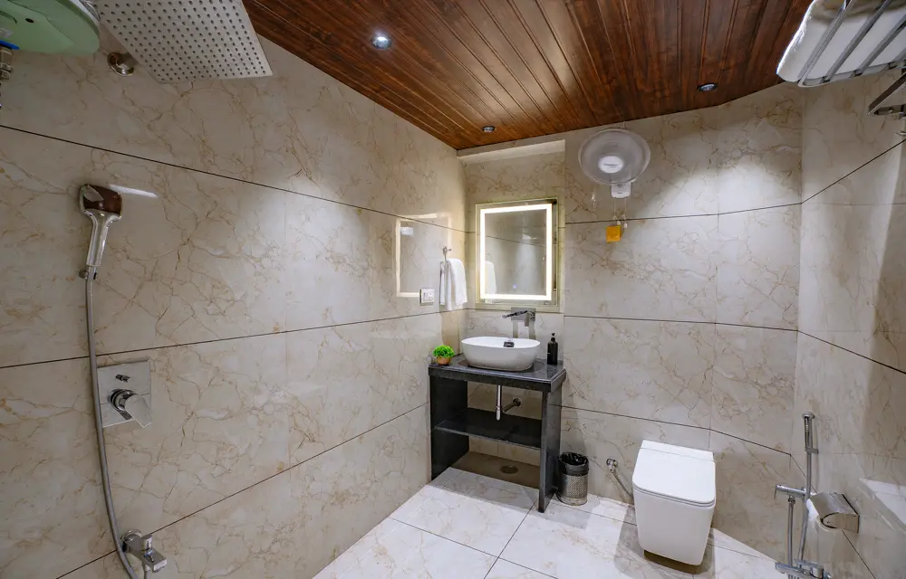 Onetree Hospitality Inexpensive Hotels Near C-4/136, Entire First Floor, <br> Safdarjung Development Area, <br> Hauz Khas, South West Delhi, <br> New Delhi, Delhi, India,110016